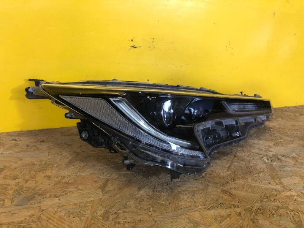 81130-02S70 | Фара прав. TOYOTA COROLLA 18- - Фото 3