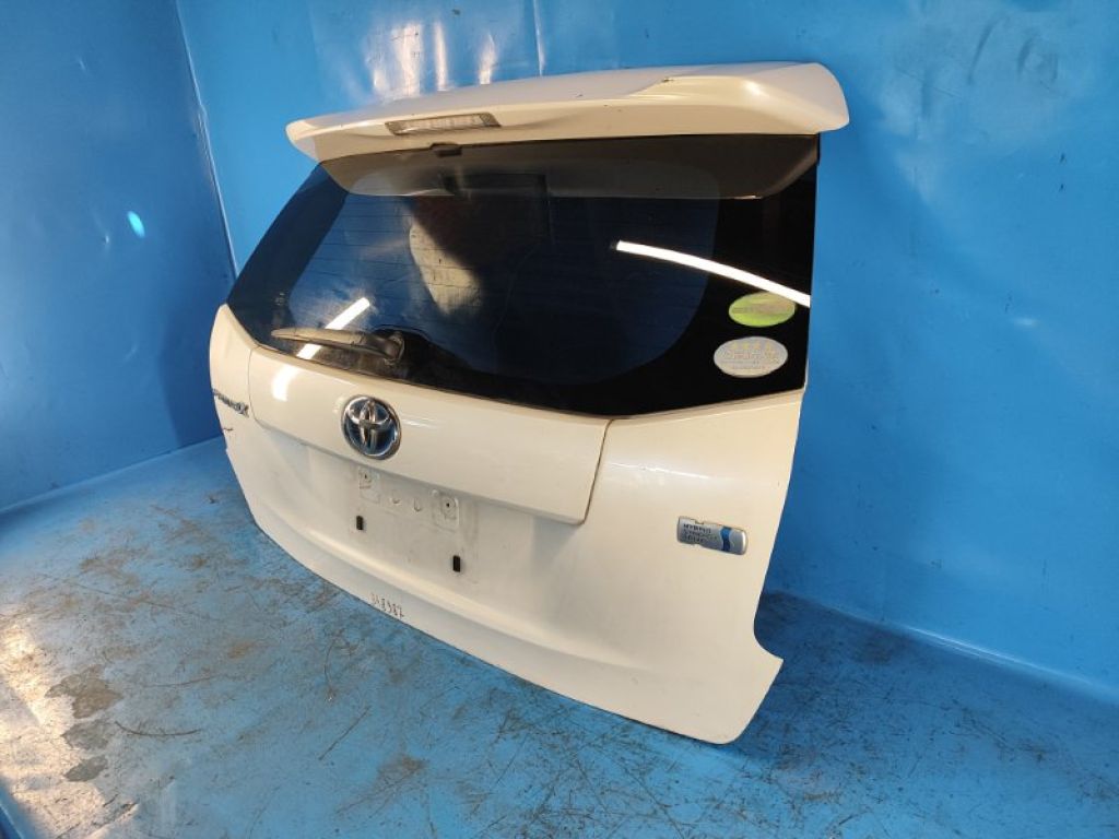 67005-47330 | Крышка багажника TOYOTA PRIUS PLUS 11-14 - Фото 2