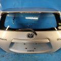 6700552F60 | Кришка багажника TOYOTA PRIUS C/AQUA 11-14