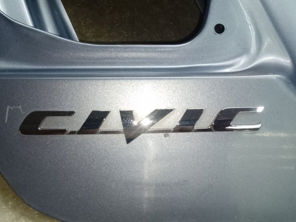 68500-SNK-G00ZZ | Крышка багажника HONDA CIVIC 4D 06-11 - Фото 11