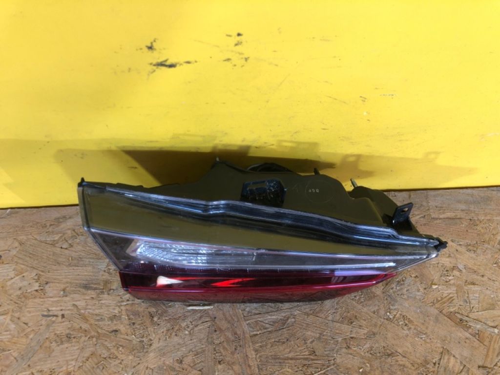 81590-0E090 | Ліхтар внутрішній лів. LEXUS RX350/450 15-22 - Фото 3