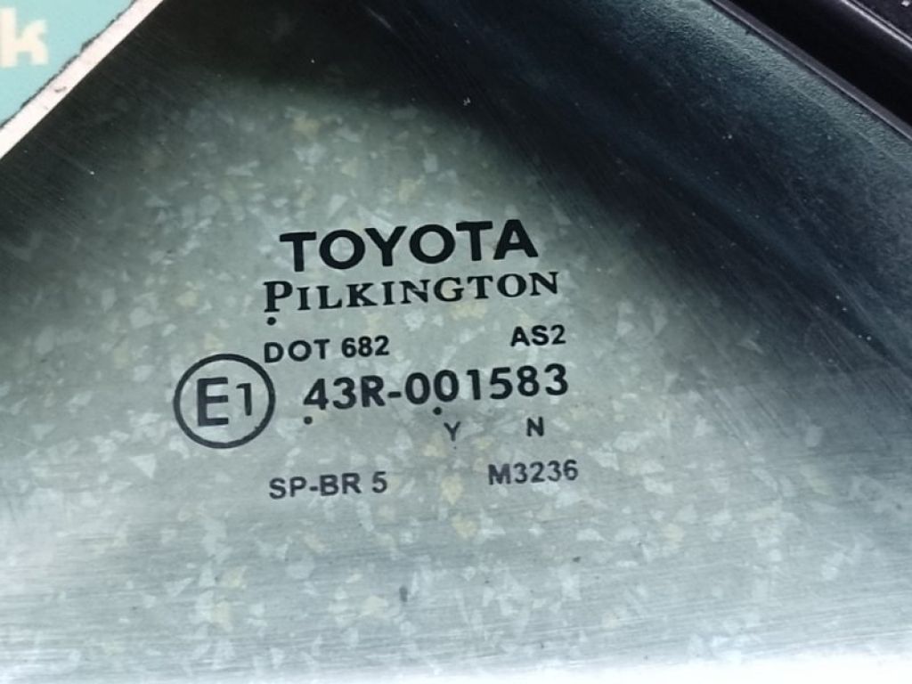 68124-06220 | Стекло двери глухое задн. лев. TOYOTA CAMRY 55 14-17 - Фото 2