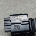 DP5Z-14529-AA | Кнопка стеклоподъемника передн. прав. LINCOLN MKZ 13-20 - Превью 3