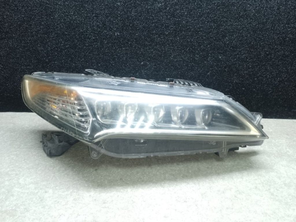 33100-TZ3-A01 | Фара прав. ACURA TLX 14-17