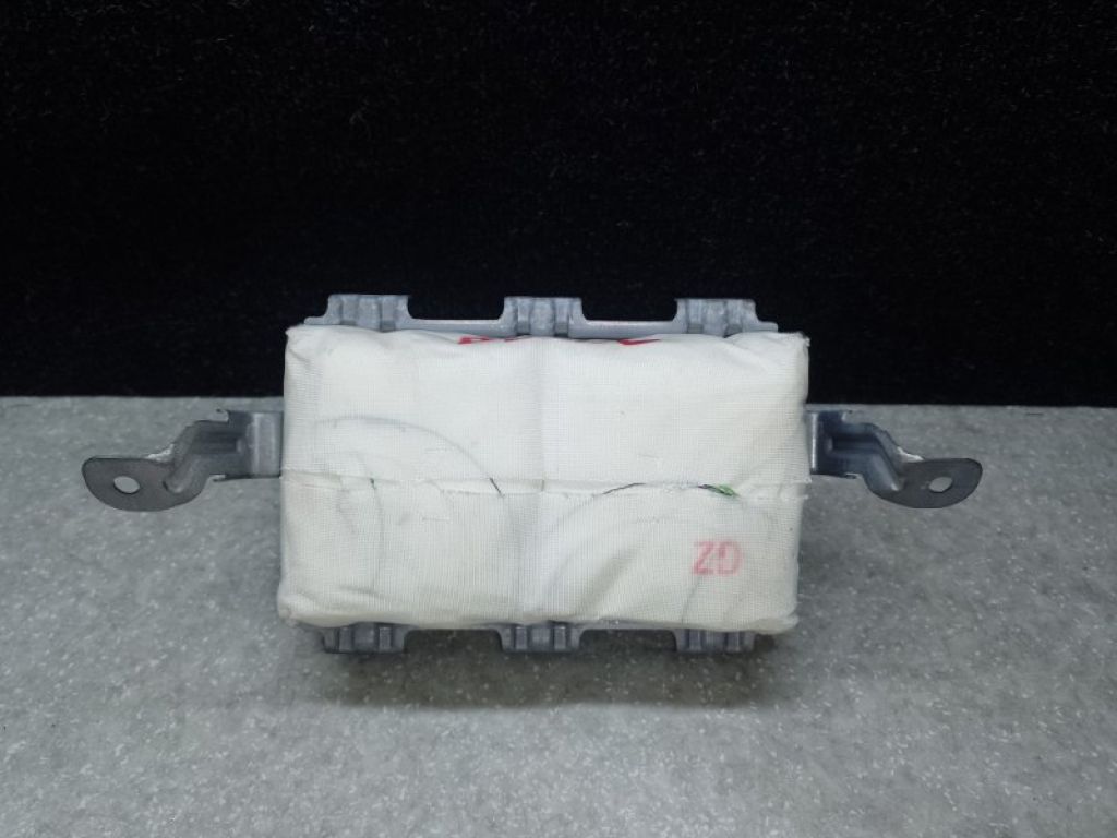 73960-76010 | Подушка безпеки пасажира LEXUS CT200 11-17