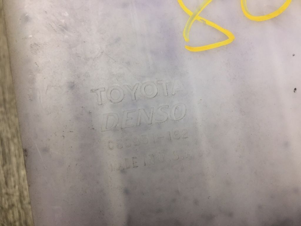85315-04090 | Бачок омивача TOYOTA TACOMA 05-15 - Фото 6