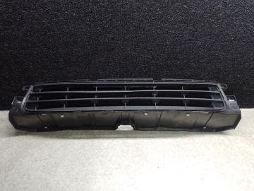 Решітка переднього бампера LEXUS CT200 11-17