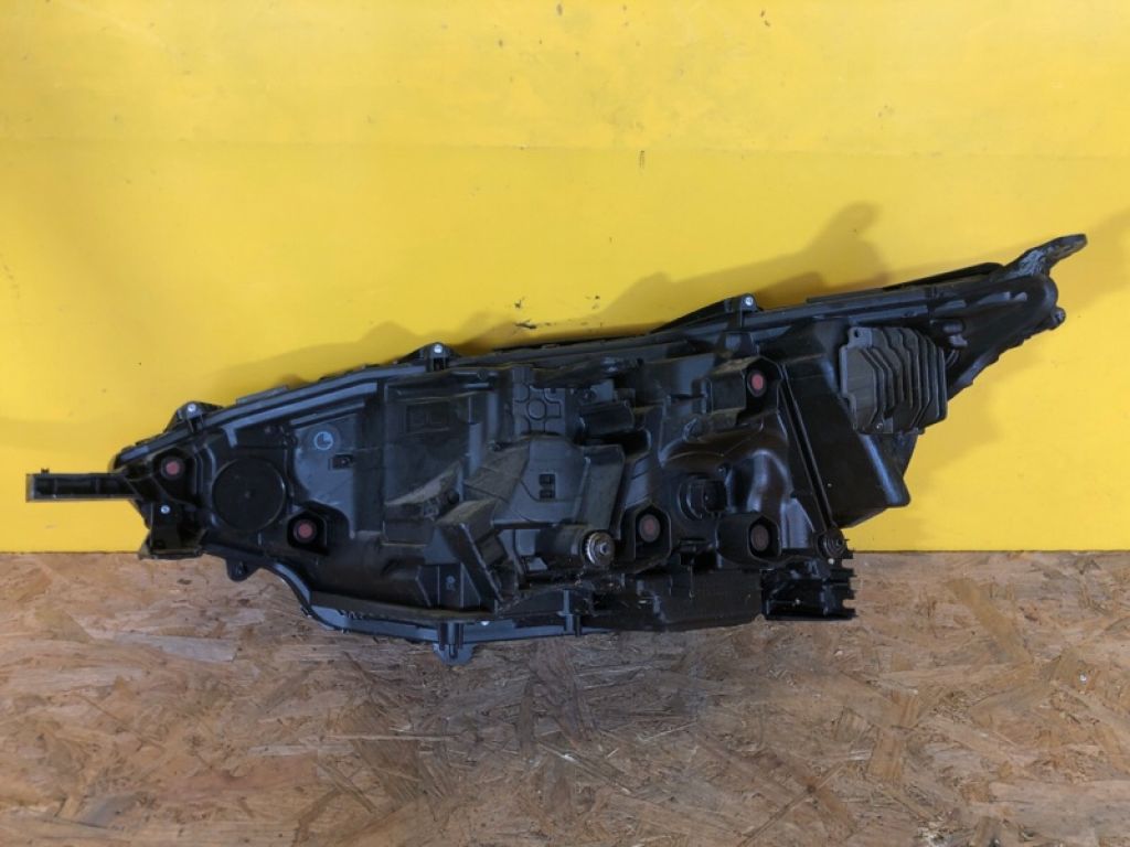 81110-0R330 | Фара прав. TOYOTA BZ4X 21-25 - Фото 7