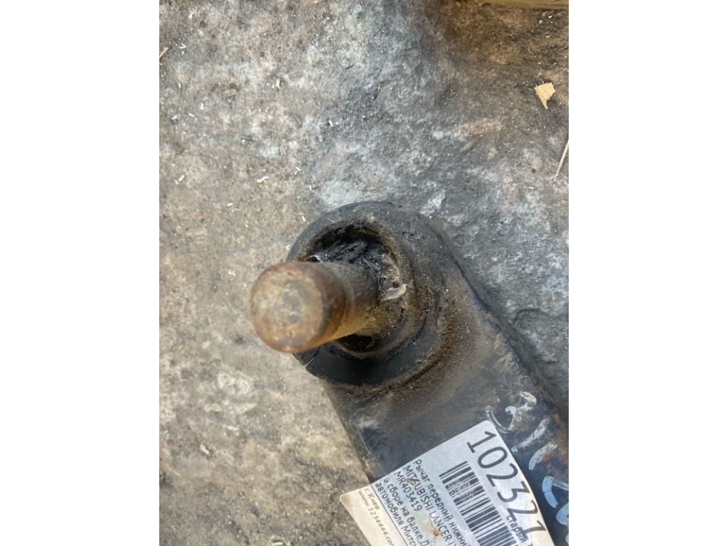 MR403419 | Важіль передньої підвіски нижній лів. MITSUBISHI LANCER IX 9 03-07 - Фото 2