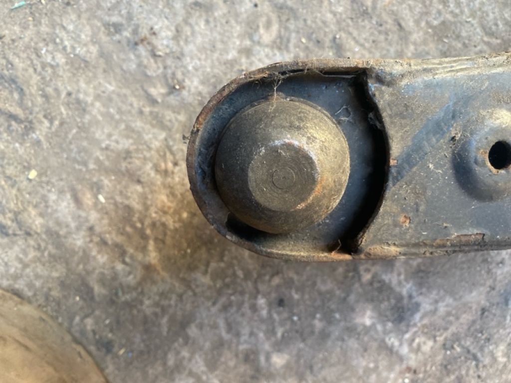 MR403419 | Рычаг передней подвески нижний лев. MITSUBISHI LANCER IX 9 03-07 - Фото 5