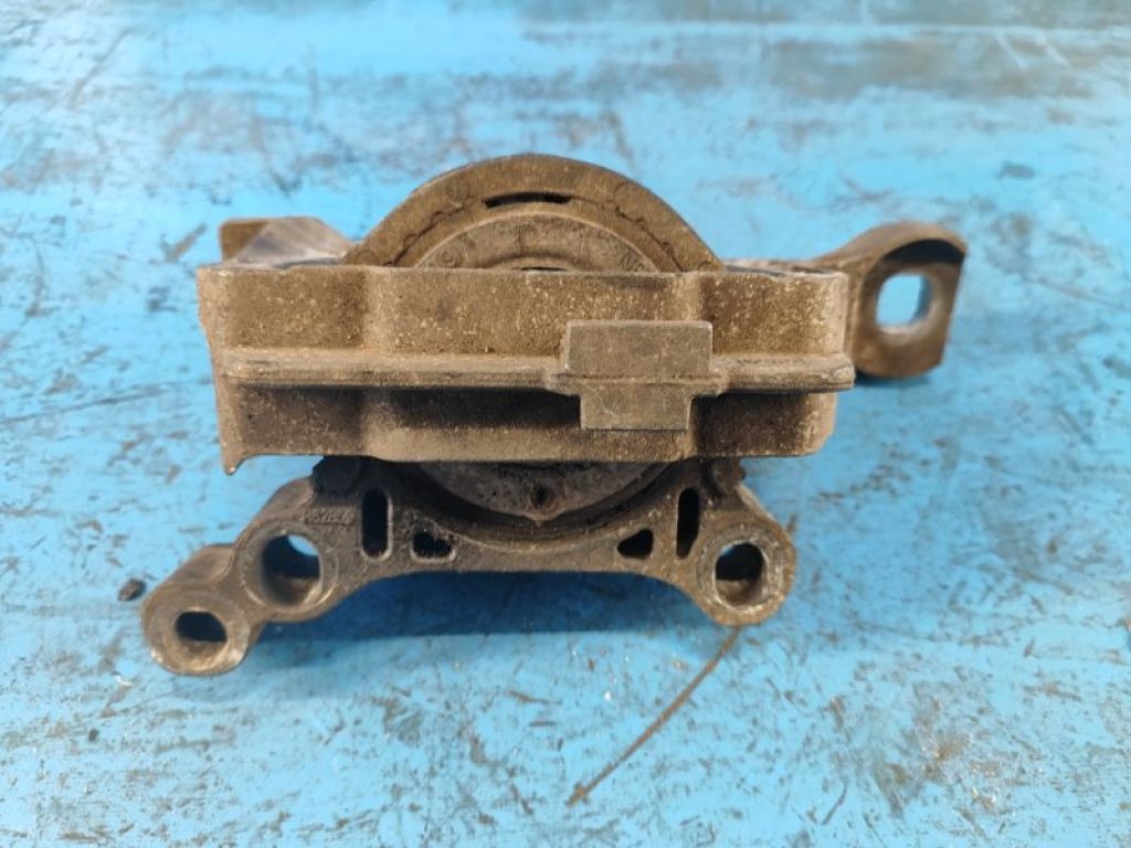 CV6Z-6038-B | Подушка двигателя FORD ESCAPE 12-19 - Фото 2