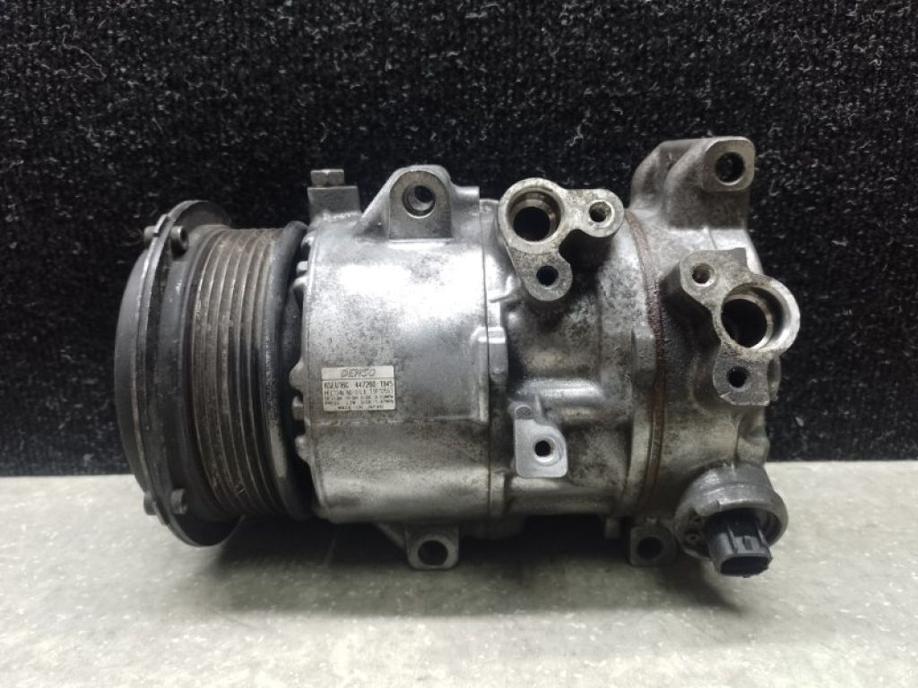 88310-28640 | Компресор кондиціонера TOYOTA AVENSIS 03-08