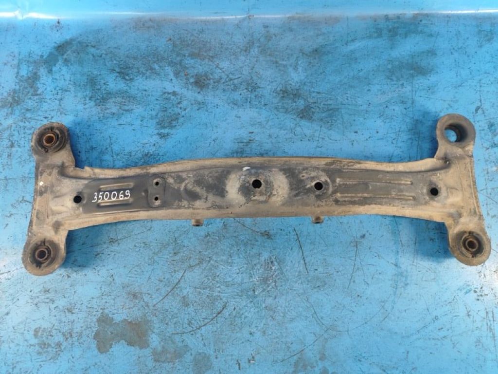 51206-06042 | Балка задней подвески TOYOTA CAMRY 20 96-02