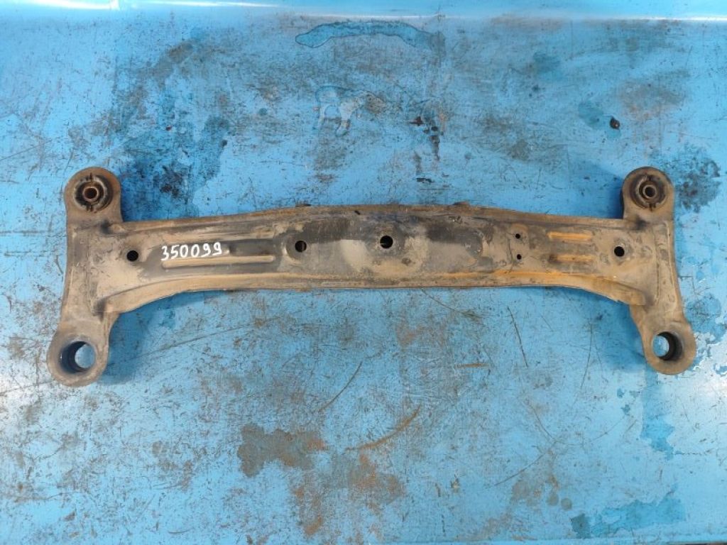 5120633040 | Балка задньої підвіски LEXUS ES300 96-01