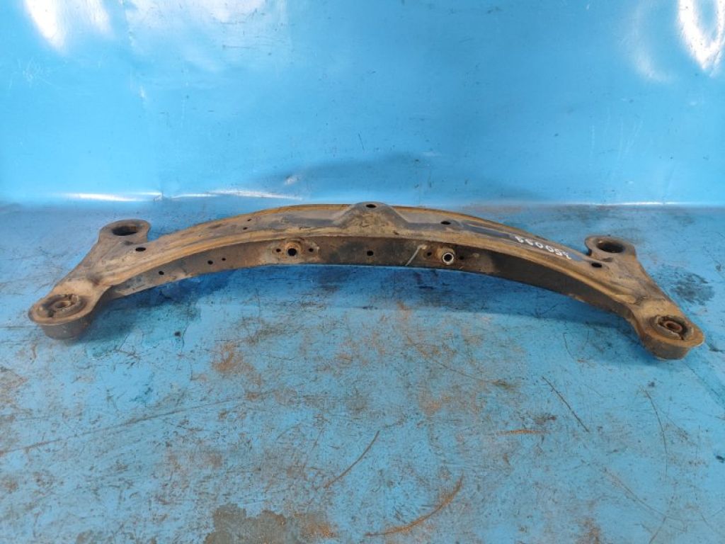 5120633040 | Балка задньої підвіски LEXUS ES300 96-01 - Фото 3