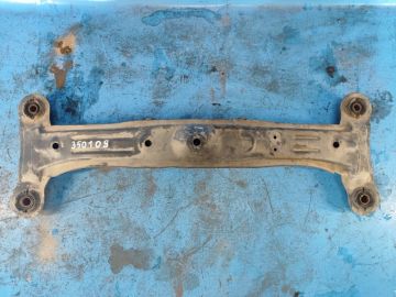 Балка задньої підвіски LEXUS ES300 96-01