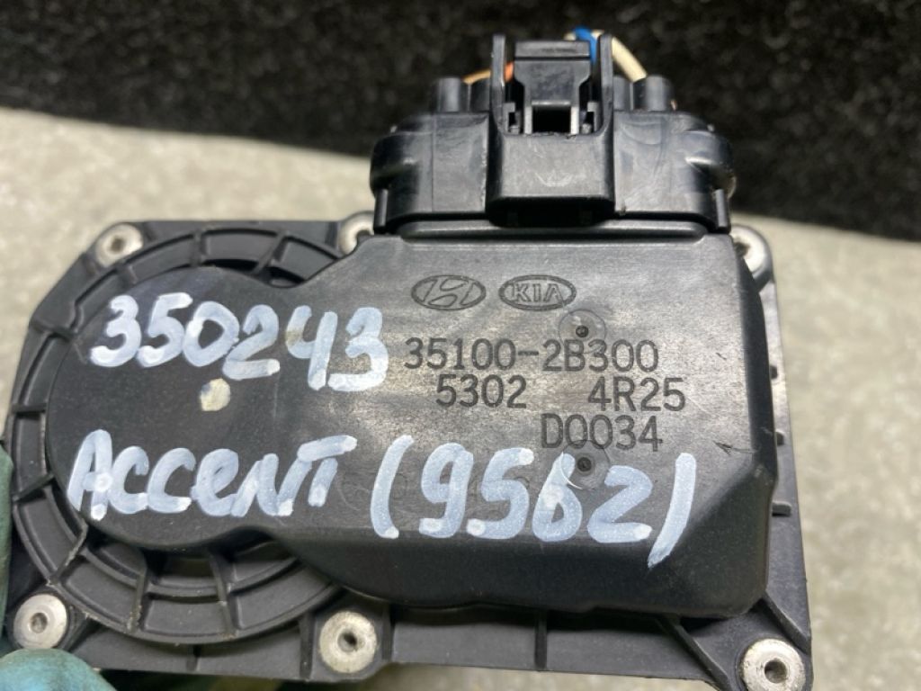 35100-2B300 | Дросельна заслінка HYUNDAI ACCENT RB 10- - Фото 4