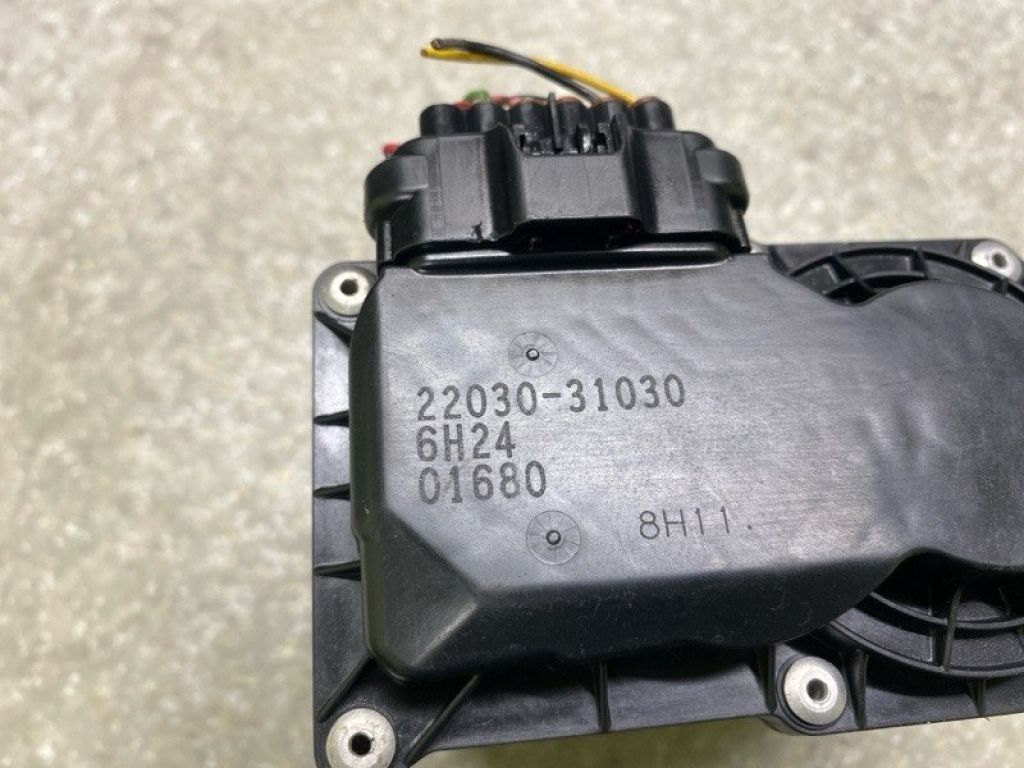 22030-31030 | Дросельна заслінка LEXUS ES350 06-12 - Фото 6