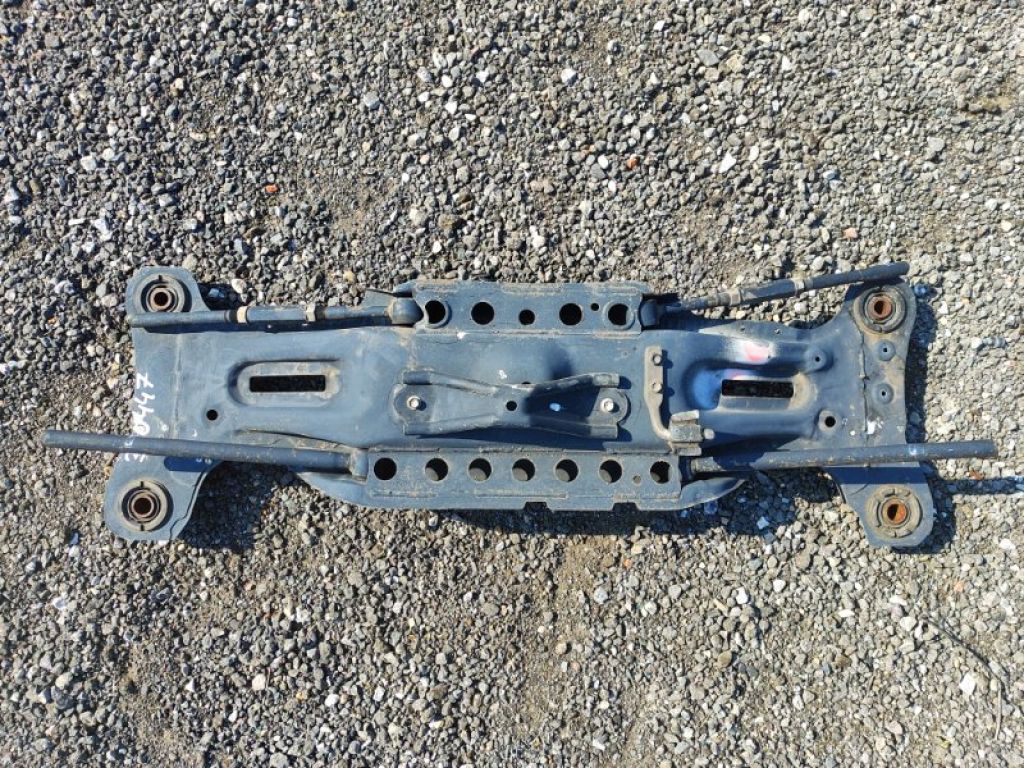 51206-06100 | Балка задней подвески TOYOTA CAMRY 40 06-11