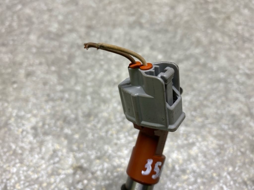 23209-0P040 | Форсунка топливная TOYOTA SIENNA 03-10 - Фото 4