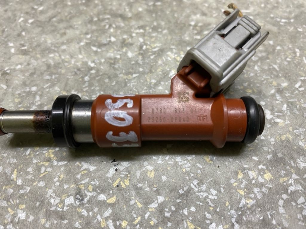 23209-0P040 | Форсунка топливная TOYOTA SIENNA 03-10 - Фото 5