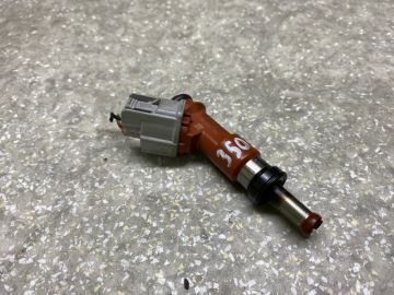 Форсунка паливна TOYOTA SIENNA 03-10