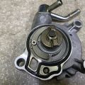 P5PW-18-G00 | Вакуумний насос MAZDA CX-30 19- - Прев'ю 4
