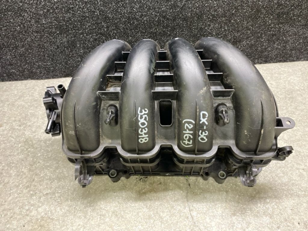 PX04-13-100A | Колектор впускний MAZDA CX-30 19-