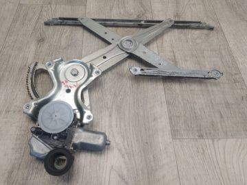 Склопідйомник передн. лів. LEXUS CT200 11-17