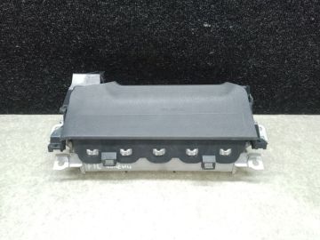 Подушка безпеки в коліна передн. лів. TOYOTA CAMRY 70 17-