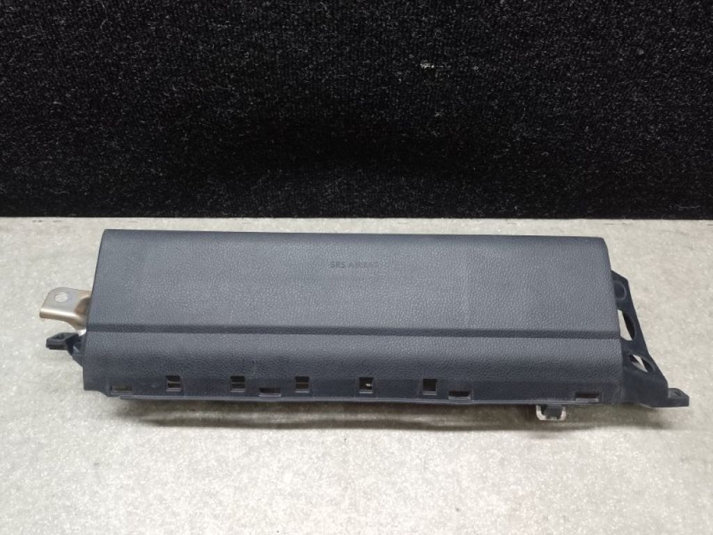 73990-06060-C0 | Подушка безпеки в коліна передн. прав. TOYOTA CAMRY 70 17-