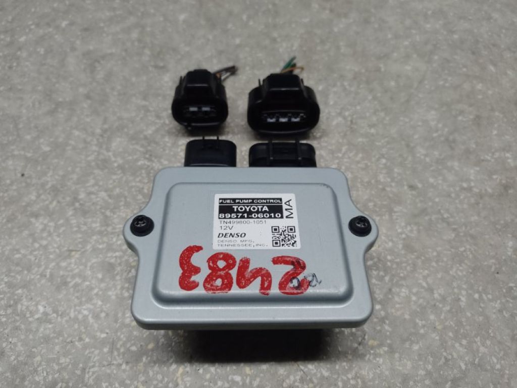89571-06010 | Блок управления топливным насосом TOYOTA CAMRY 70 17-