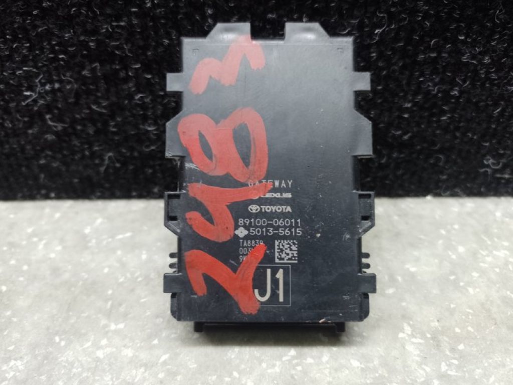 89100-06011 | Блок электронный TOYOTA CAMRY 70 17-