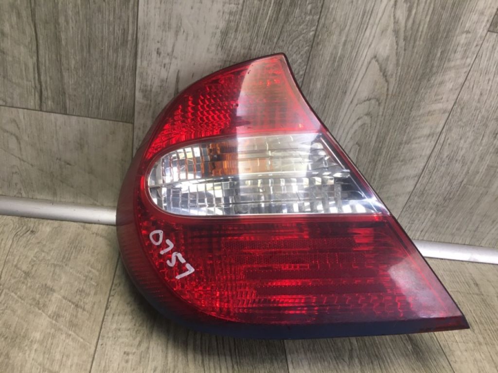 81560-AA050 | Ліхтар зовнішній лів. TOYOTA CAMRY 30 02-06