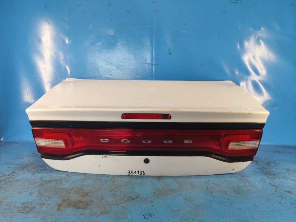 68089362AA | Кришка багажника DODGE CHARGER 11-15