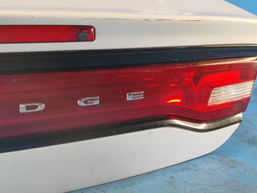 68089362AA | Кришка багажника DODGE CHARGER 11-15 - Фото 6