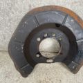 CV6Z-2C028-B | Защита тормозного диска задн. FORD FOCUS 10-18 - Превью 2