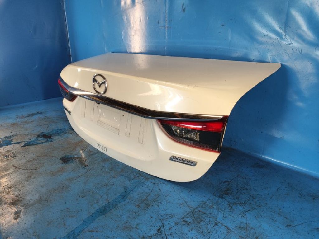 GJY1-52-61X | Крышка багажника MAZDA 6 GJ 12- - Фото 2