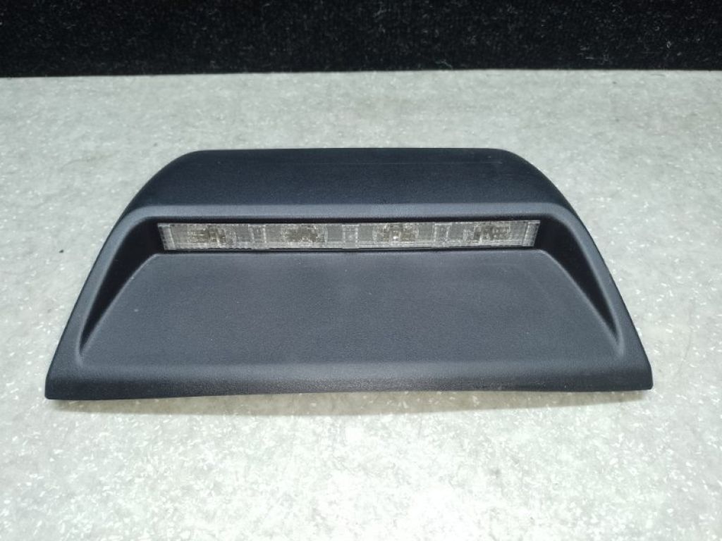 81006-06080-C1 | Стоп-сигнал TOYOTA CAMRY 55 14-17