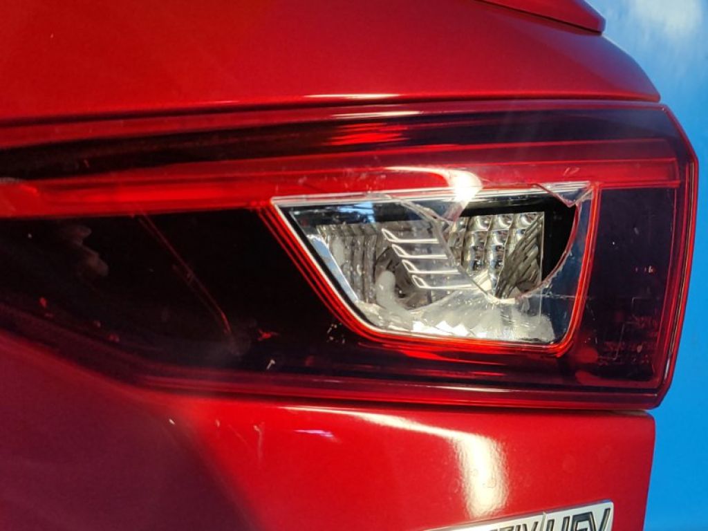BHY3-52-61XC | Крышка багажника MAZDA 3 BM 13-19 - Фото 5
