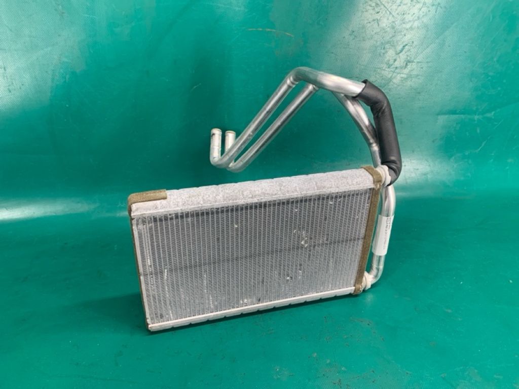 DG9Z-18476-A | Радіатор пічки LINCOLN MKX 16-18 - Фото 4