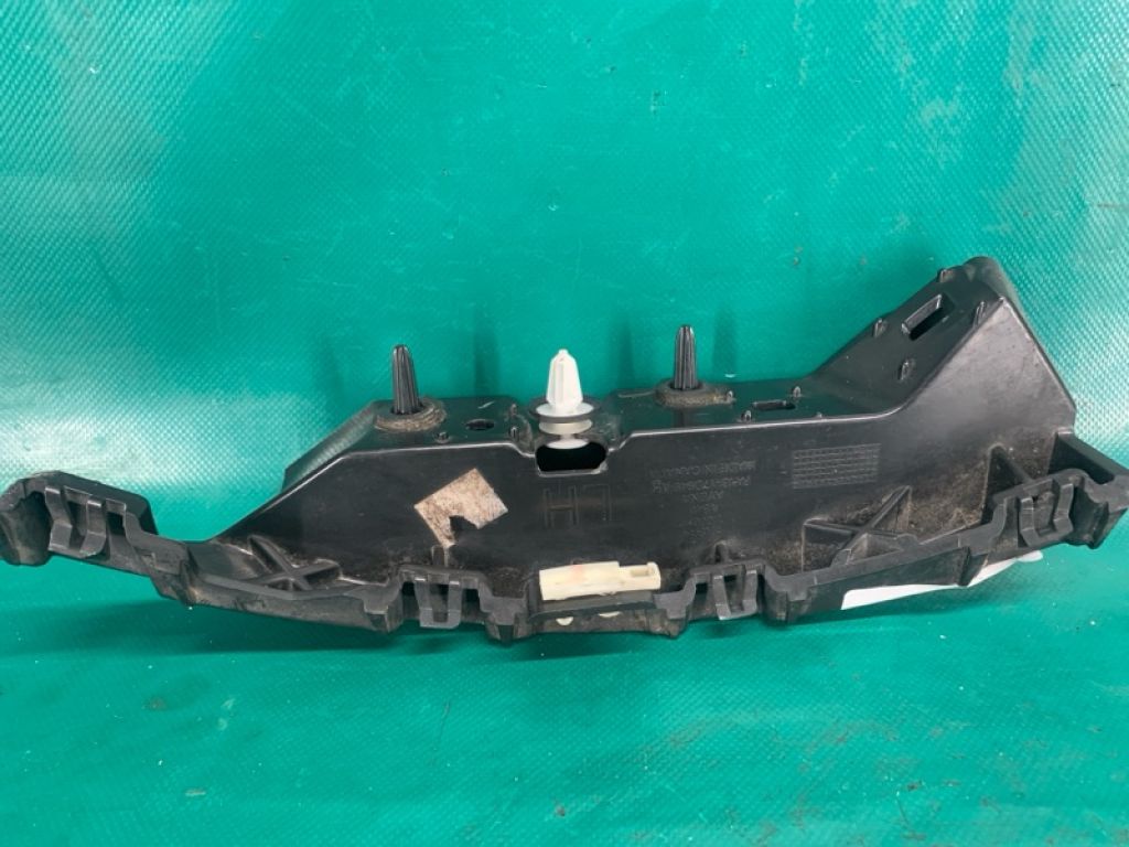 FA1Z-17D942-A | Кронштейн заднього бампера лів. LINCOLN MKX 16-18 - Фото 2