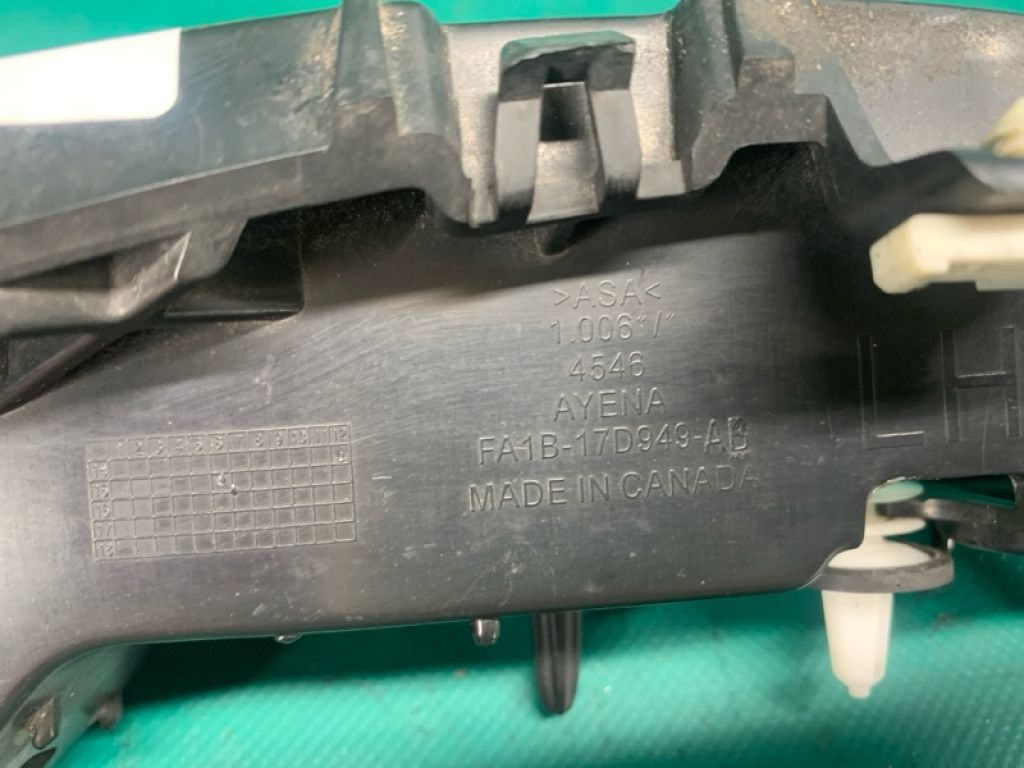 FA1Z-17D942-A | Кронштейн заднього бампера лів. LINCOLN MKX 16-18 - Фото 3