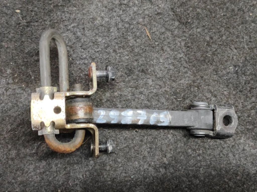 31278216 | Обмежувач дверей передн. прав. VOLVO XC70 00–07