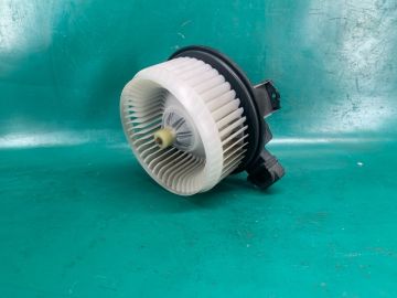 Моторчик пічки LINCOLN MKX 16-18