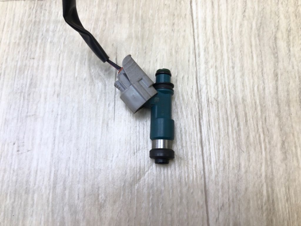 15710-65J00 | Форсунка паливна SUZUKI SX4 06-13