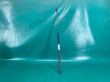 Амортизатор капоту прав. LINCOLN MKX 16-18