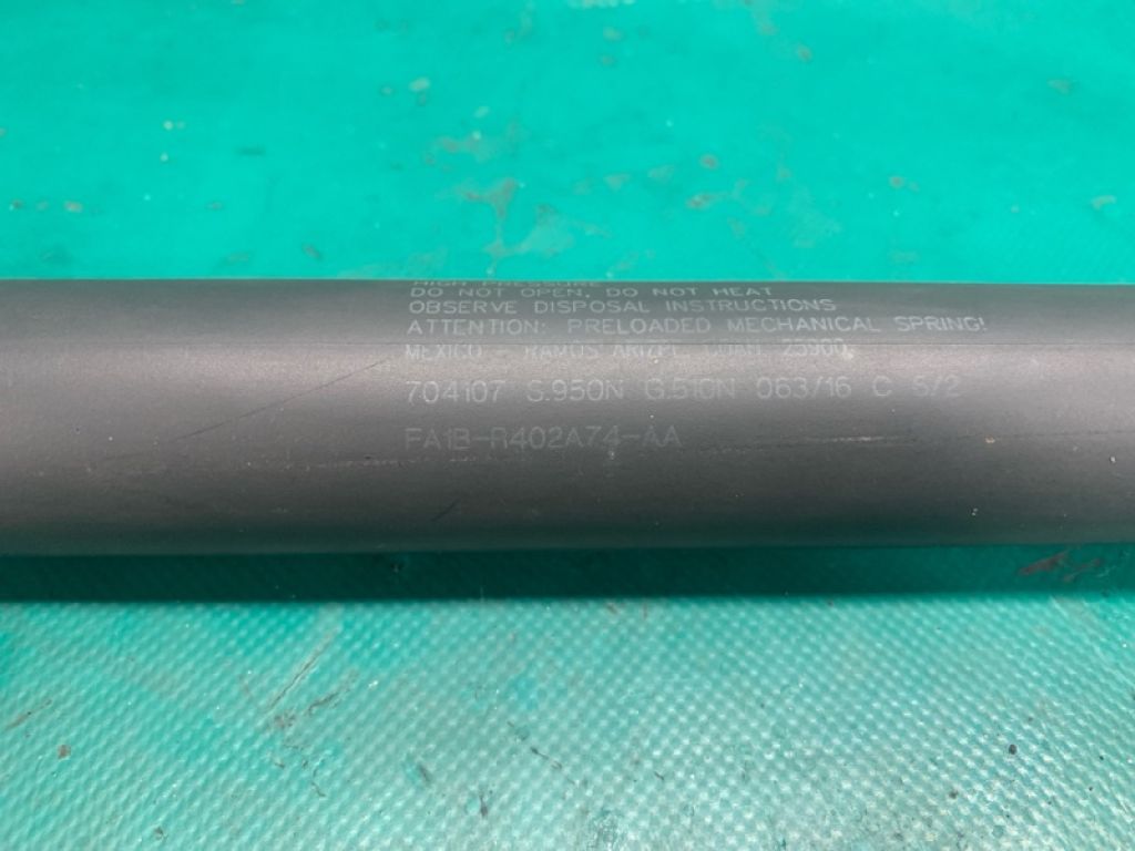 FA1Z-58406A10-B | Амортизатор кришки багажника лів. LINCOLN MKX 16-18 - Фото 3