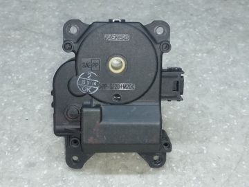 Моторчик заслонки печки TOYOTA CAMRY 55 14-17