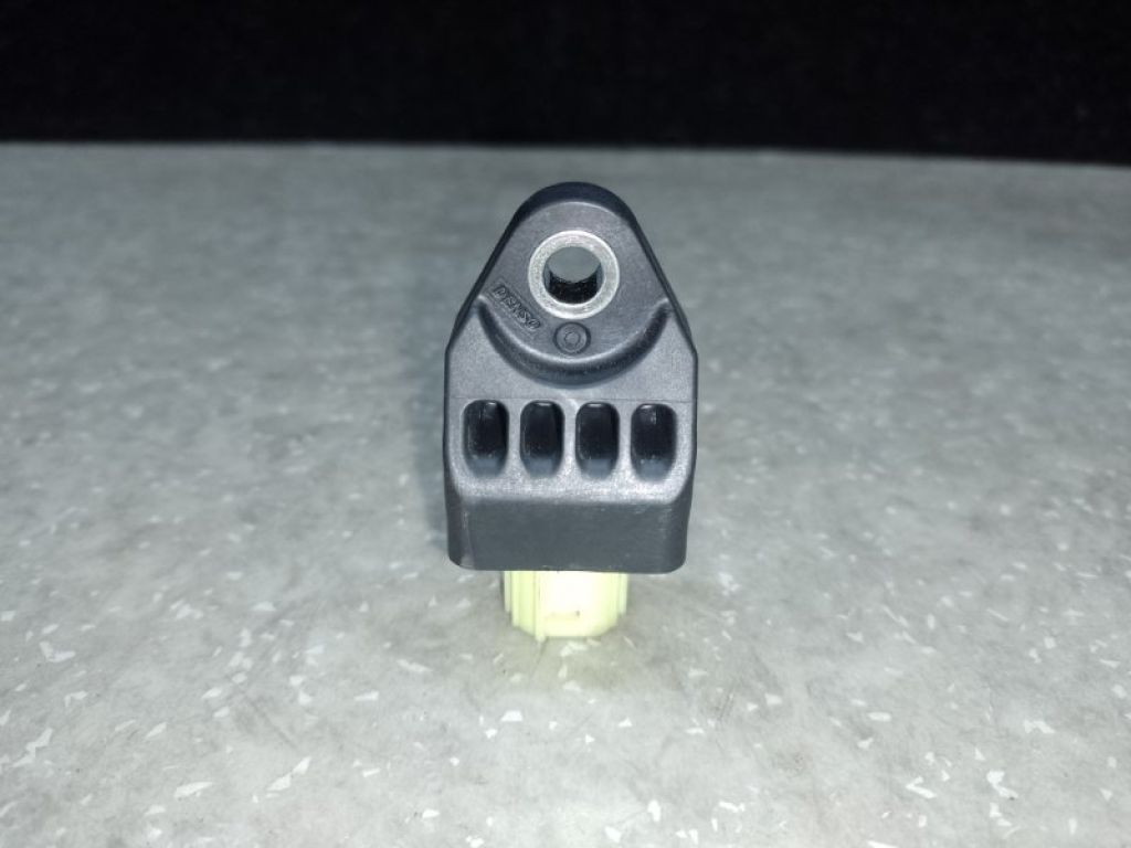 89831-06070 | Датчик удару передн. TOYOTA CAMRY 55 14-17